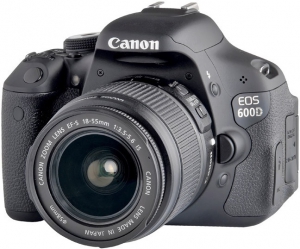 Canon EOS 600D Canon EOS 600D
